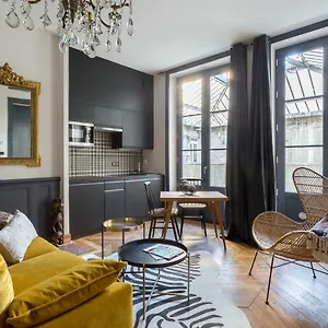Appartement Canopy -appart- Place Des Terreaux - 1er, Lyon